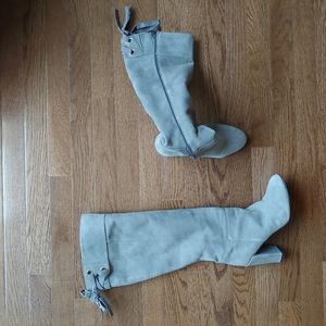 Knee high boots 7 1/2